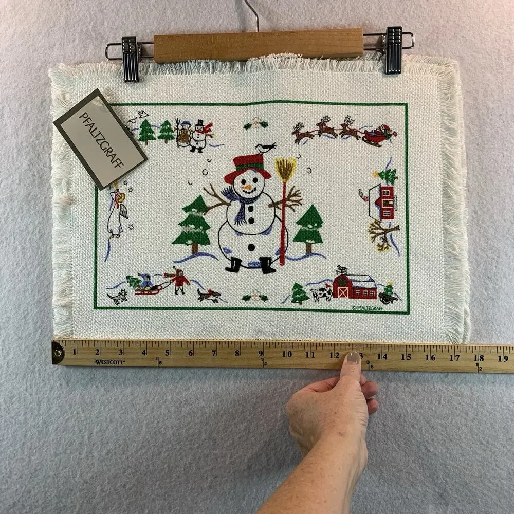 Pfatzgraff 1992 Christmas Placemats Set‎ of 2 Snow Village 16095 USA Made